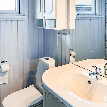 Semesterbostad 2 Bedroom Awesome In Sydals *